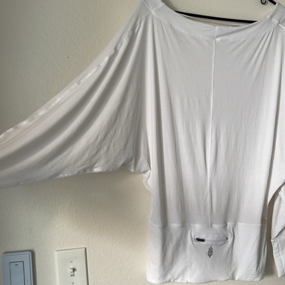Free People FP Movement White Long Sleeve Workout Top size L - Picture 4 of 5